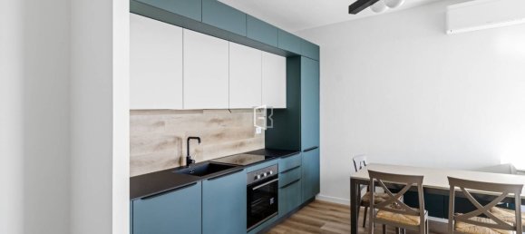 3-salle Appartement à Gardone Riviera, Italy No. 128927 5