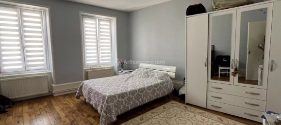 13-salle Bâtiment à Neufchâteau, France No. 255343 5