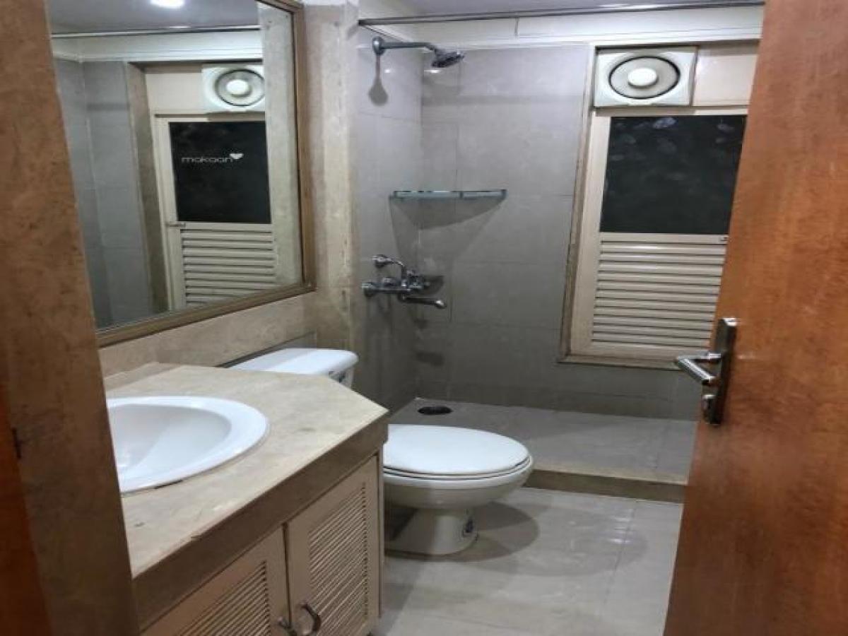 Casa de 3 dormitorios en Mumbai, India No. 7168