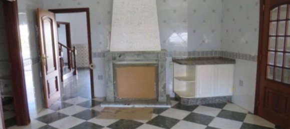 4 bedrooms House in Elvas, Portugal No. 142212 2