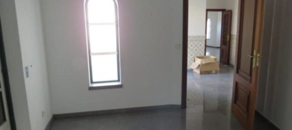 4 bedrooms House in Elvas, Portugal No. 142212 7