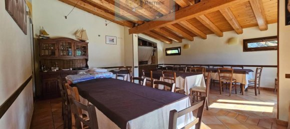 15 rooms House in Ancona, Italy No. 91254 19