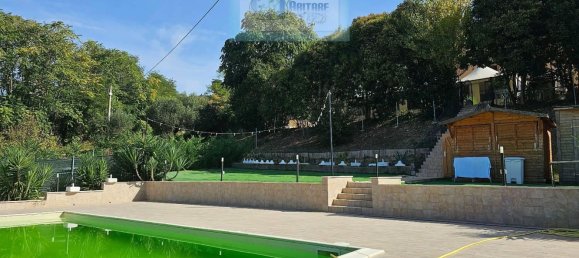 15 rooms House in Ancona, Italy No. 91254 13