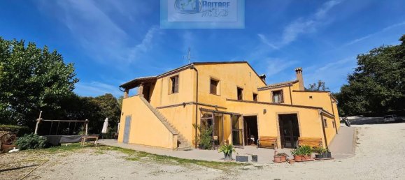 15 rooms House in Ancona, Italy No. 91254 15