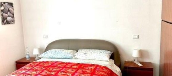 Casa de 6 divisões em Massa, Italy N.º 109021 18