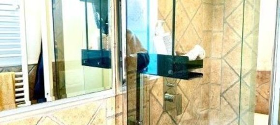 Casa de 6 divisões em Massa, Italy N.º 109021 29