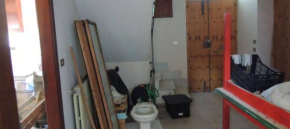 Квартира с 3 комнатами в Падула, Италия № 265205 3