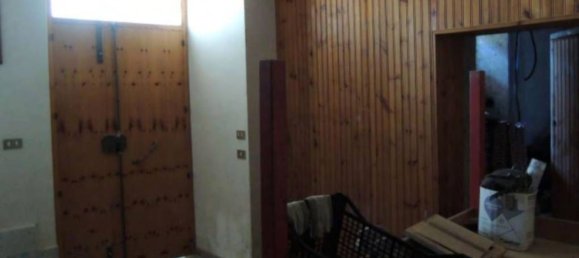 Квартира с 3 комнатами в Падула, Италия № 265205 2