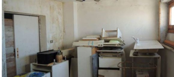 Квартира с 3 комнатами в Падула, Италия № 265205 14