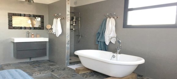 1-Zimmer Gebäude in Aix-en-Provence, France, Nr. 228589 2