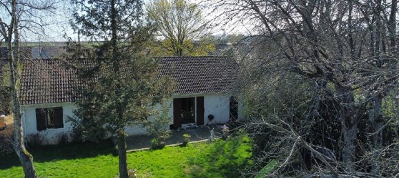 3 bedrooms Villa in La Loupe, France No. 99327 2