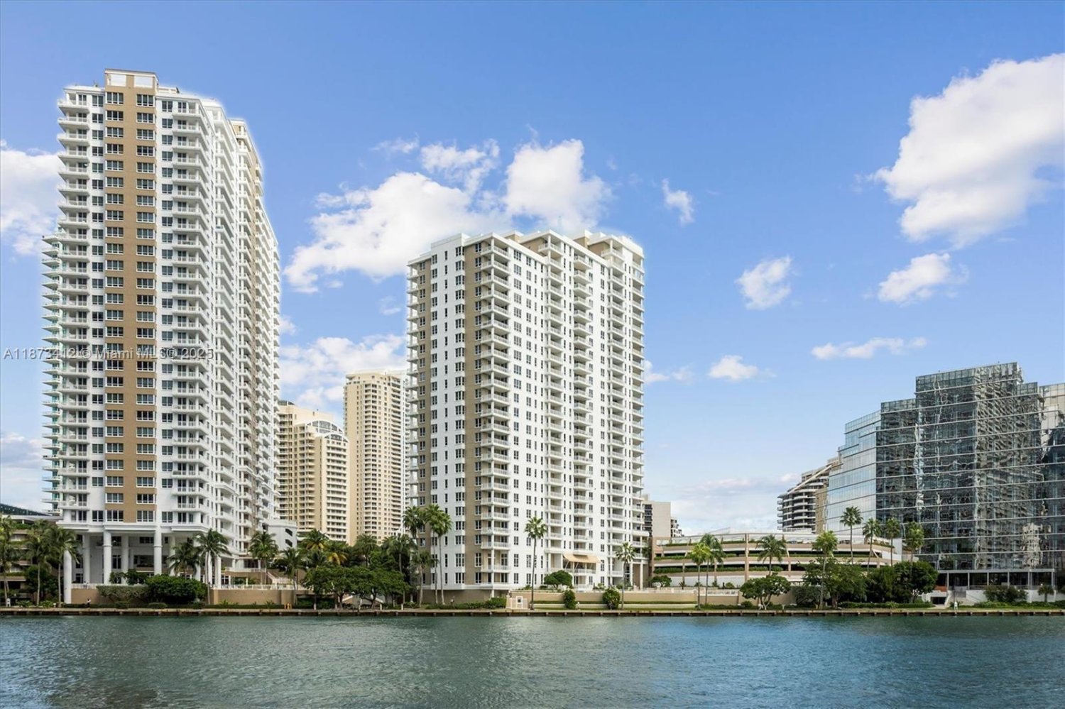 2 غرف نوم عقار تجاري في Miami, الولايات المتحدة رقم 615422