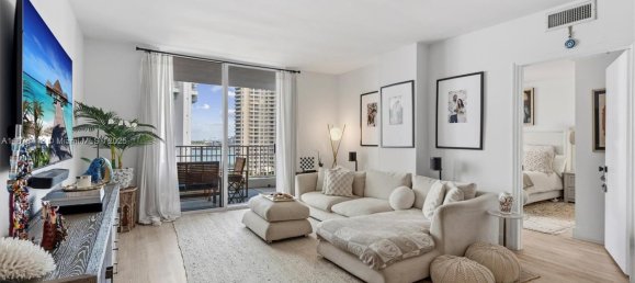 2 غرف نوم عقار تجاري في Miami, الولايات المتحدة رقم 615422 19