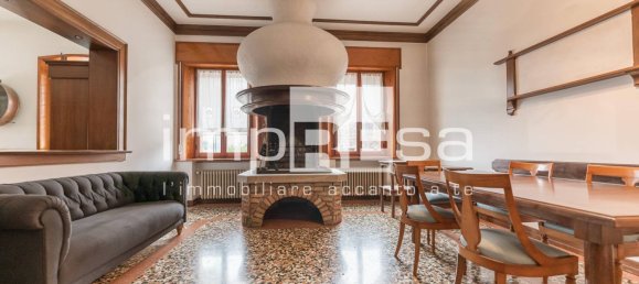 Villa de 5 dormitorios en Pordenone, Italy No. 71131 17