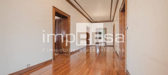 Villa de 5 dormitorios en Pordenone, Italy No. 71131 19