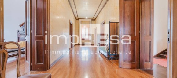 Villa de 5 dormitorios en Pordenone, Italy No. 71131 38