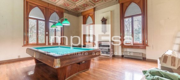 Villa de 5 dormitorios en Pordenone, Italy No. 71131 25