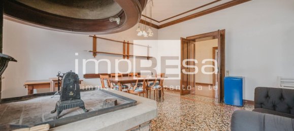 Villa de 5 dormitorios en Pordenone, Italy No. 71131 16