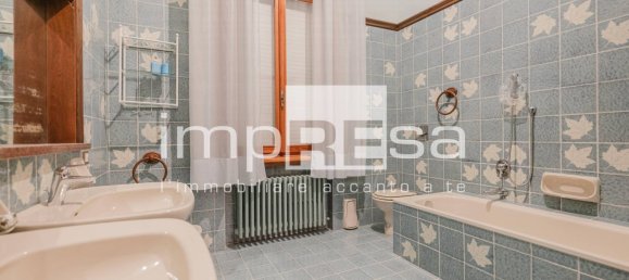 Villa de 5 dormitorios en Pordenone, Italy No. 71131 46