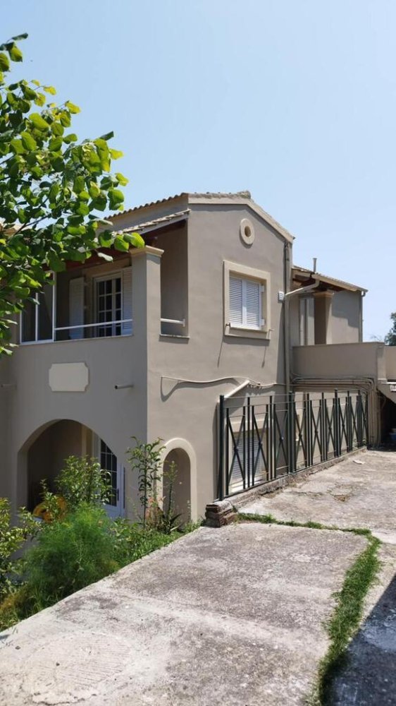 5 dormitorios propiedad comercial en venta en Corfu, Central Corfu and Diapontian Islands, Corfu, Ionian Islands, Peloponnese, Western Greece and the Ionian, Greece № 54844