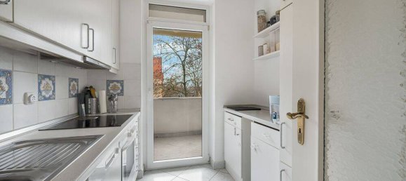 Квартира с 1 спальней в Франкфурт на Майне, Германия № 112972 6