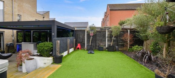 4 bedrooms House in Harlow, United Kingdom No. 3964 15