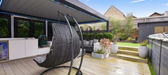 4 bedrooms House in Harlow, United Kingdom No. 3964 14