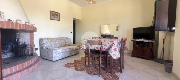 2 bedrooms House in Sorso, Italy No. 322166 2