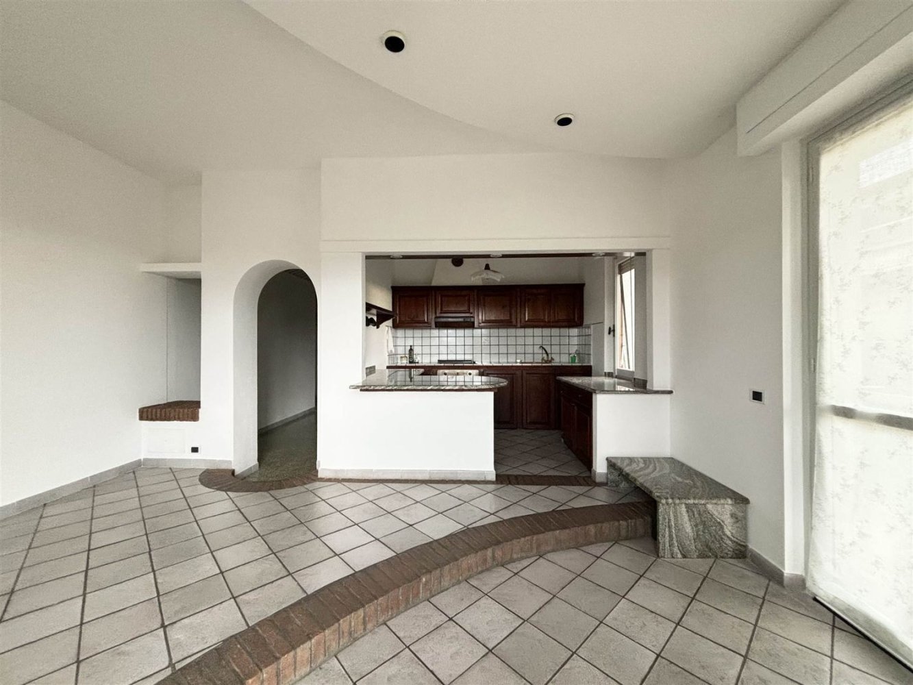 4 rooms Apartment in Castelnuovo Magra, Italy No. 80040