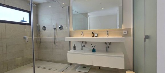 3 bedrooms Apartment in Fuengirola, Spain No. 179954 10