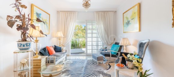 2 Schlafzimmer Stadthaus in Marbella, Spain, Nr. 30082 2