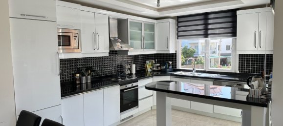 3 rooms Apartment in Oba, Turkey No. 22976 4