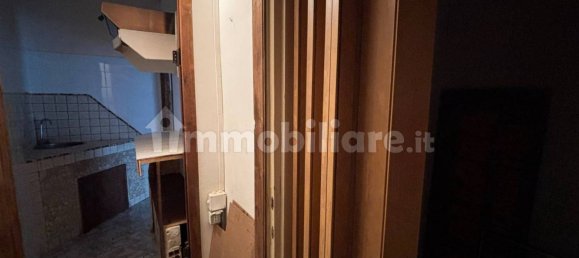 Коммерческая недвижимость с 1 комнатой в Морлупо, Италия № 207691 9