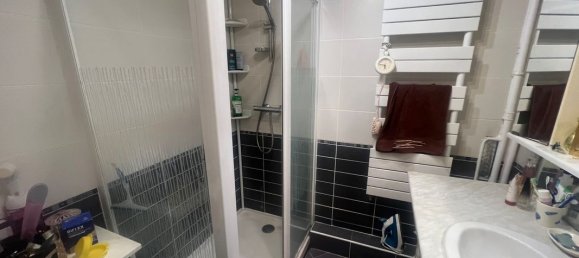 3 bedrooms Apartment in Champigny-sur-Marne, France No. 120091 5