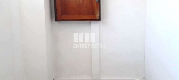 74m² Commercial property in Viana do Castelo, Portugal No. 82905 27