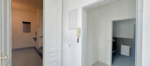 Studio in Meidling, Austria No. 205902 9