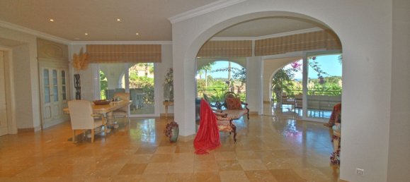 4 bedrooms Villa in Cadiz, Spain No. 135866 19