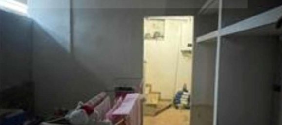 4-salle Appartement à Nova Milanese, Italy No. 8240 11