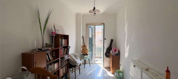 Apartamento de 3 habitaciónes en Taranto, Italy No. 274302 8