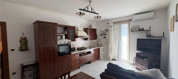 Apartamento de 3 habitaciónes en Taranto, Italy No. 274302 18