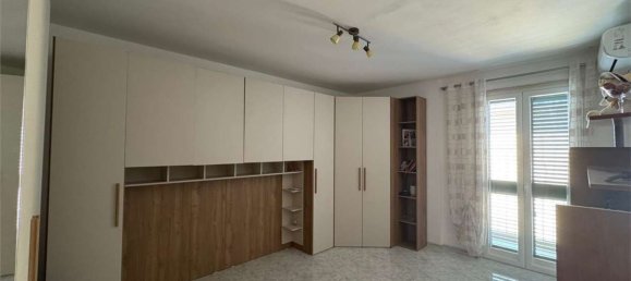 Apartamento de 3 habitaciónes en Taranto, Italy No. 274302 6