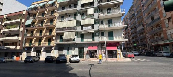 Apartamento de 3 habitaciónes en Taranto, Italy No. 274302 14