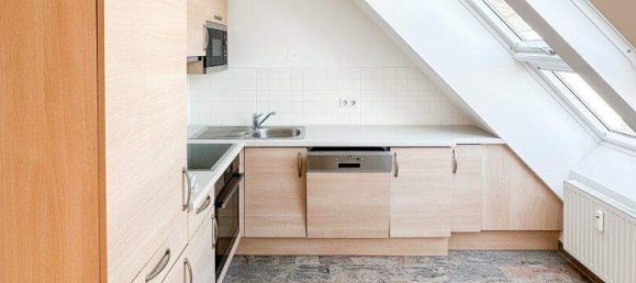 3 rooms Duplex in Meidling, Austria No. 154082 3