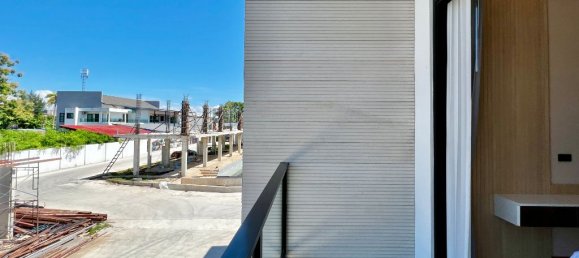 8 bedrooms Villa in Pattaya, Thailand No. 12184 22