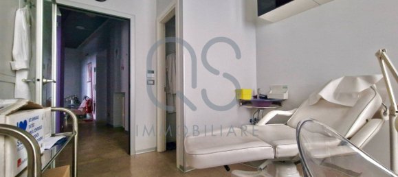 4غرفة عقار تجاري في Turin, Italy رقم 370303 17