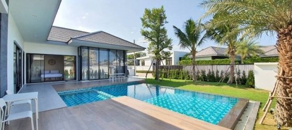 4 bedrooms Cafe / restaurant in Hua Hin, Thailand No. 6932 5