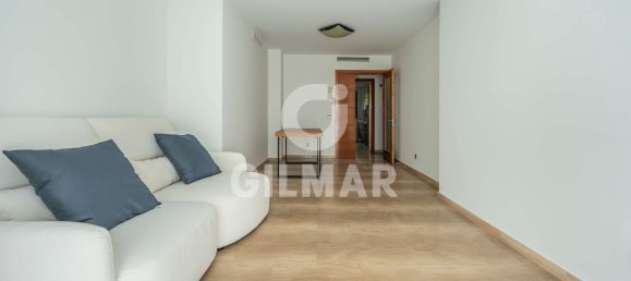 Квартира с 3 спальнями в Мадрид, Испания № 143294 3