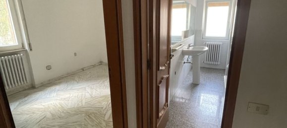Apartamento T5 em Matera, Italy N.º 346254 30