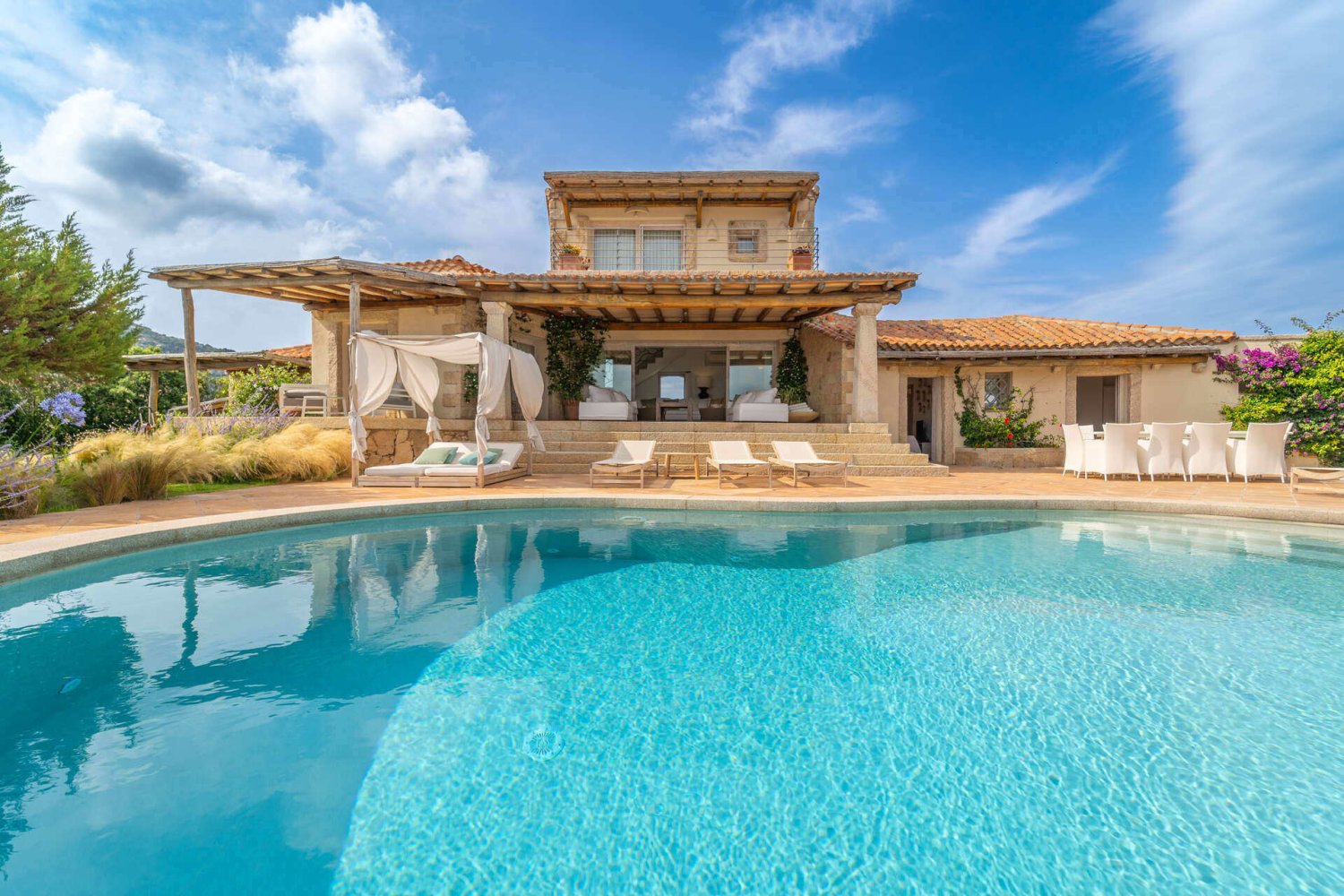 6 bedrooms Villa in Arzachena, Italy No. 60265