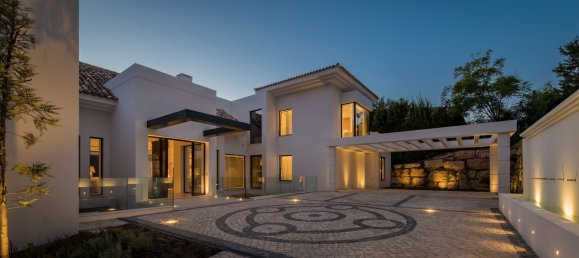 Дом с 5 спальнями в Эстепона, Испания № 33382 5